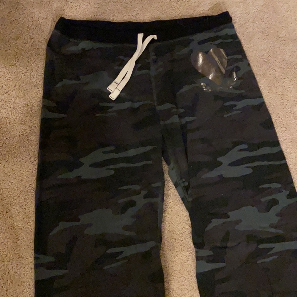 Matching set from express - Picture 2 of 4